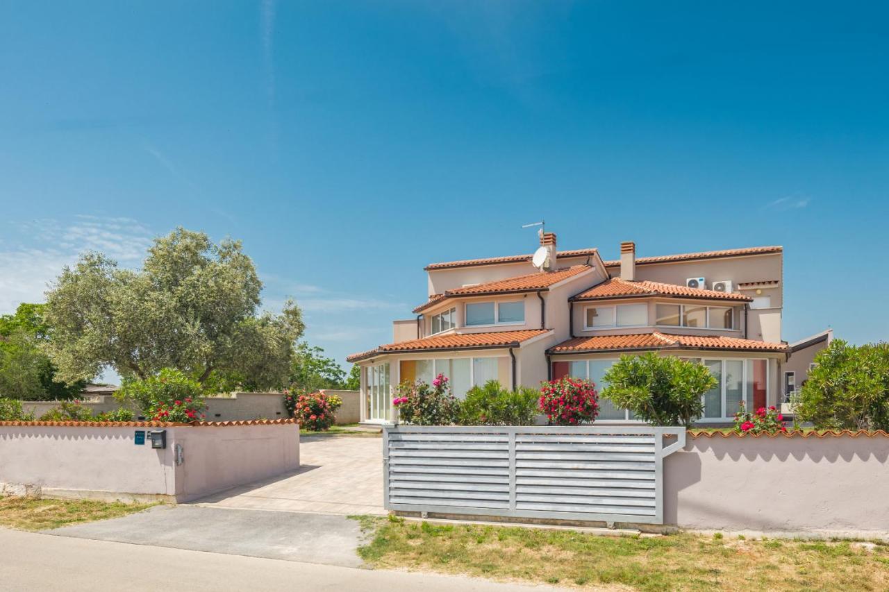 Villa Brcina Пула Экстерьер фото